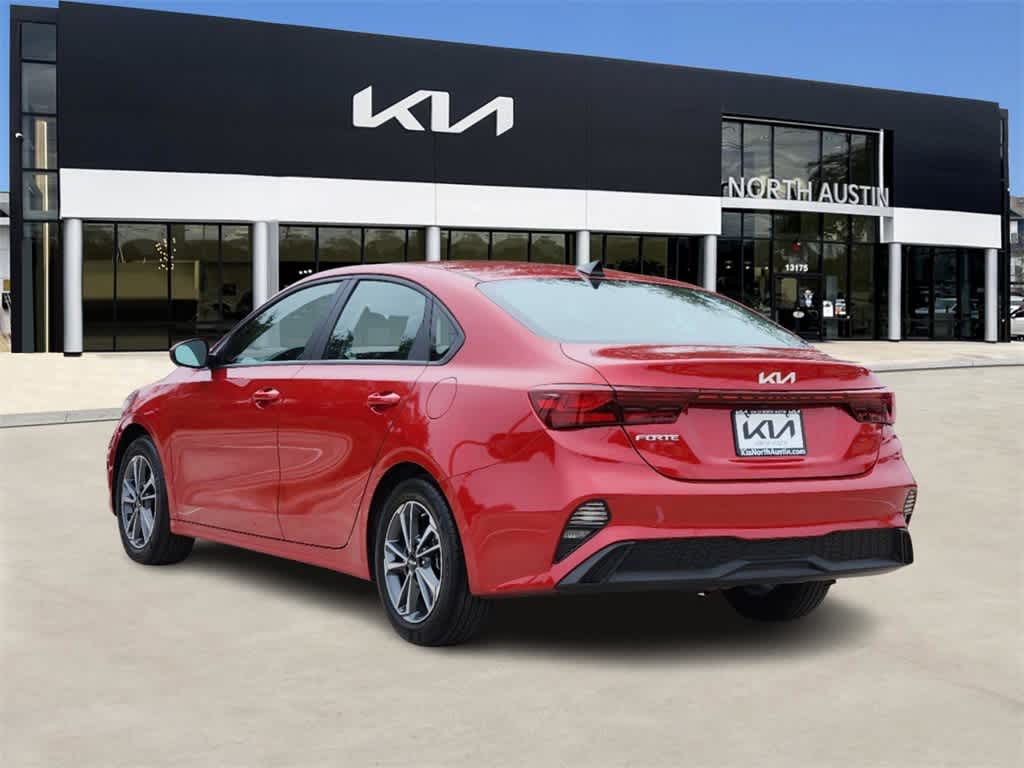 2024 Kia Forte LXS 5