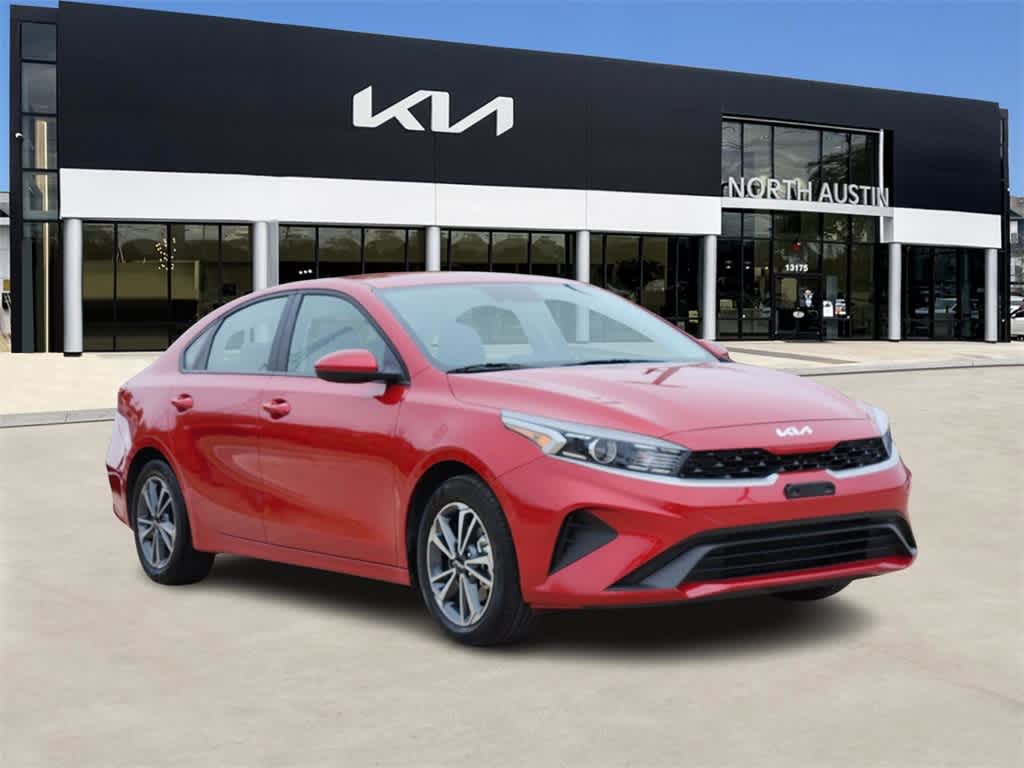 2024 Kia Forte LXS 3