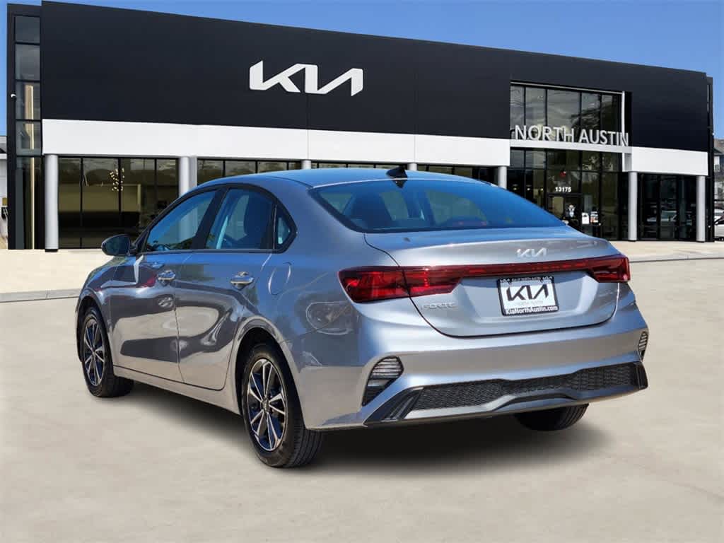 2024 Kia Forte LXS 5