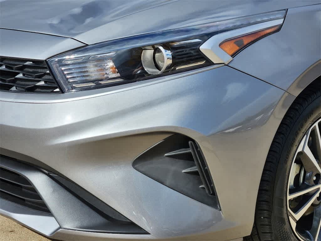 2023 Kia Forte LXS 7