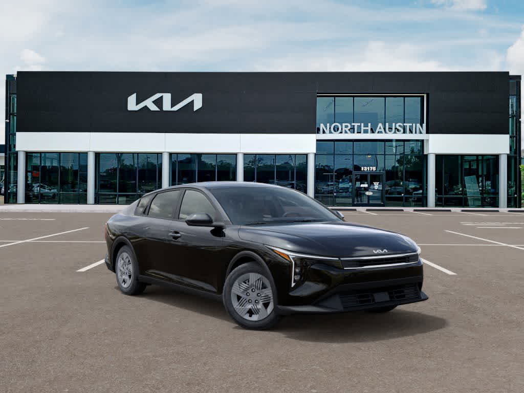 2025 Kia K4 LX 8