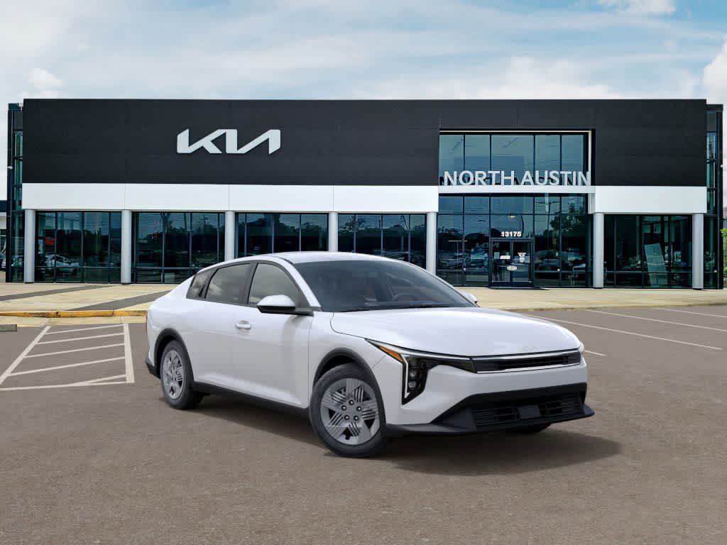 2025 Kia K4 LX 8