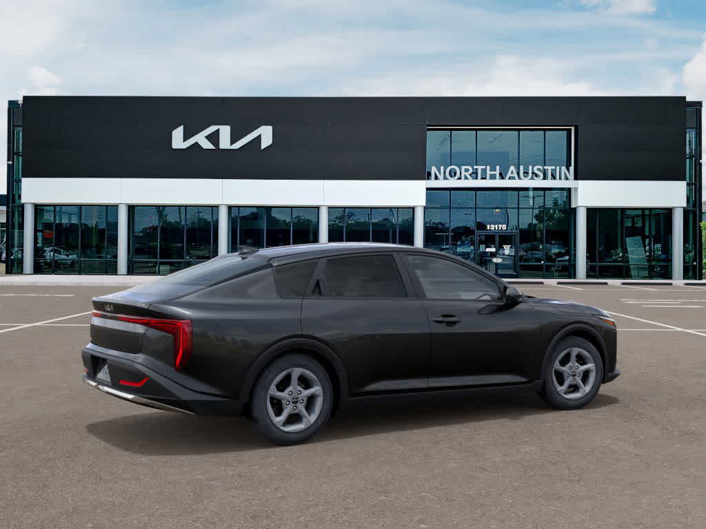 2025 Kia K4 LXS 6