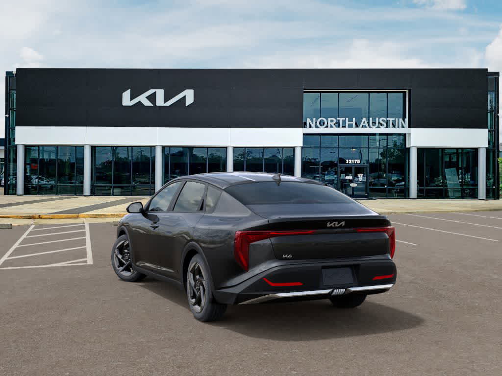 2025 Kia K4 EX 4