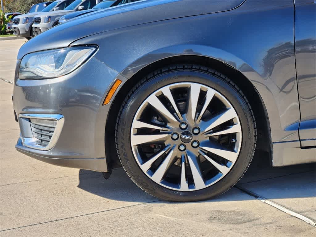 2018 Lincoln MKZ Hybrid Reserve 8