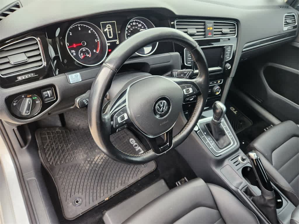 2015 Volkswagen Golf SportWagen TDI SEL 2