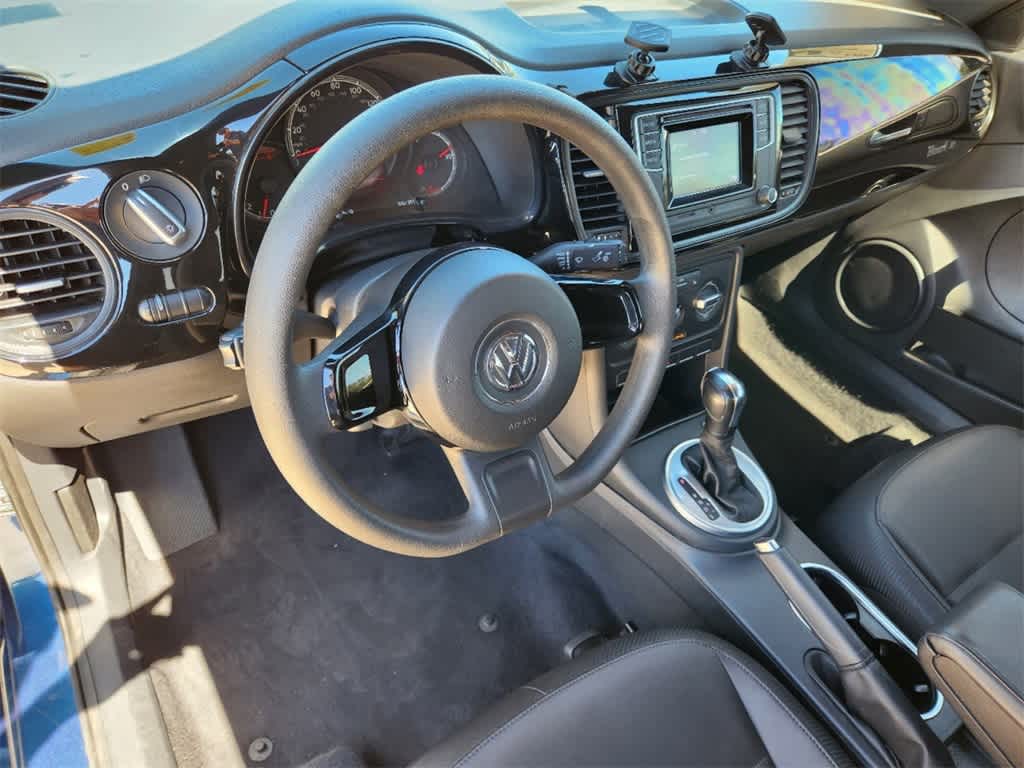 2017 Volkswagen Beetle 1.8T Fleet 2