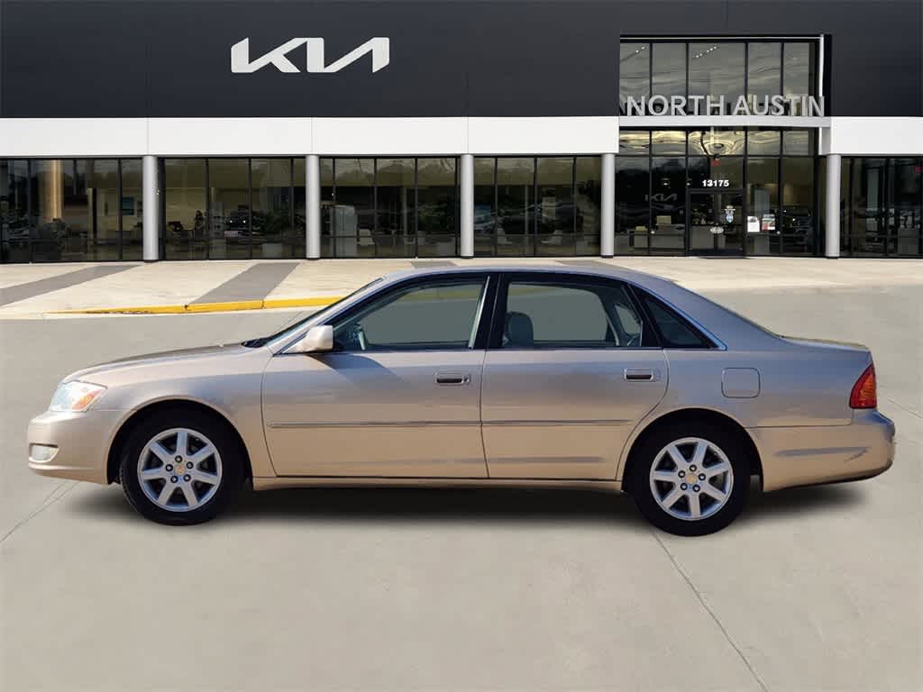 2002 Toyota Avalon XLS 4