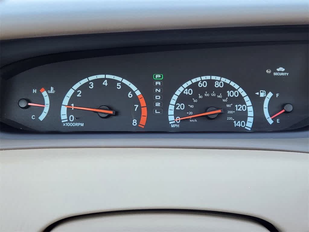 2002 Toyota Avalon XLS 14