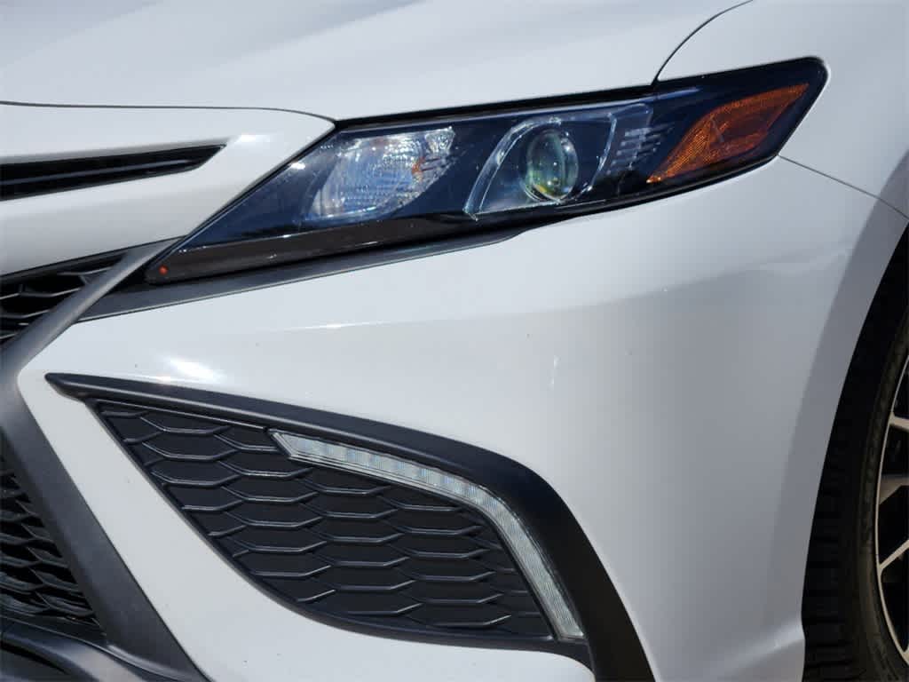 2022 Toyota Camry SE Nightshade 7