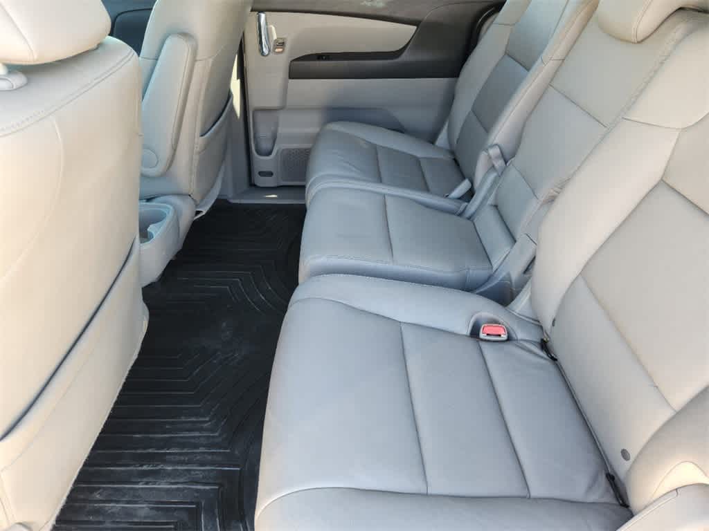 2015 Honda Odyssey EX-L 29