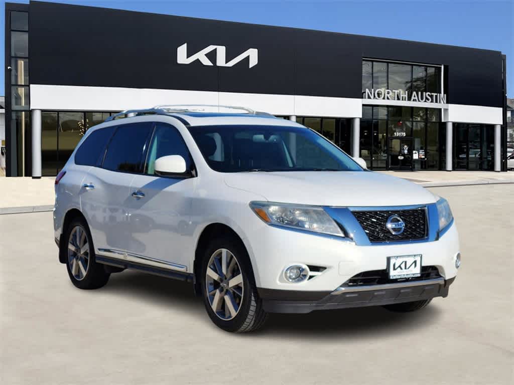 2013 Nissan Pathfinder Platinum 3