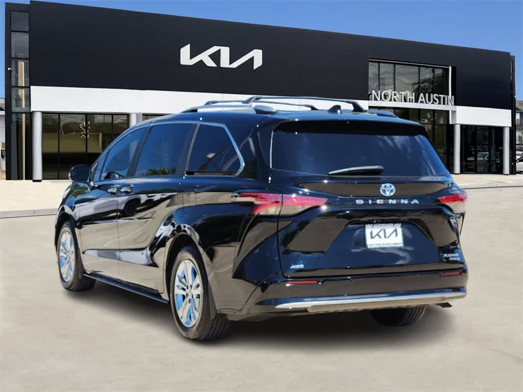 2024 Toyota Sienna Platinum 5