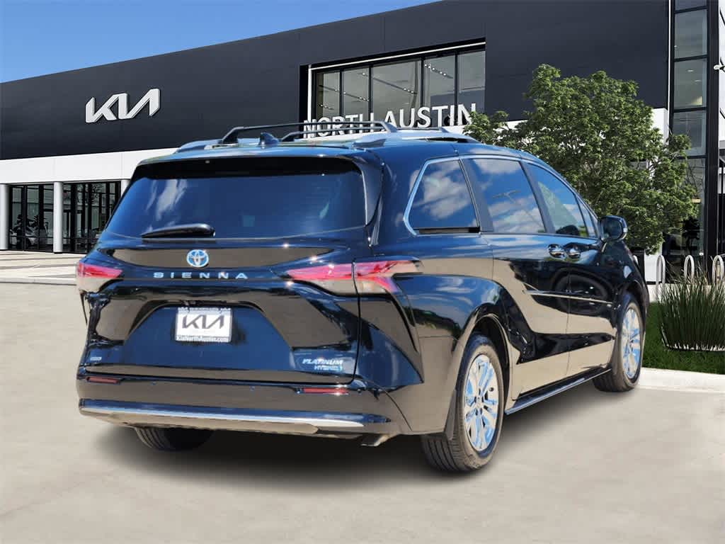 2024 Toyota Sienna Platinum 6