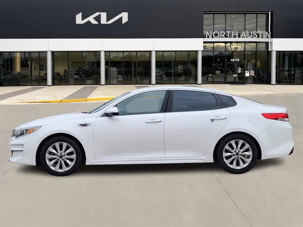 2016 Kia Optima EX 4