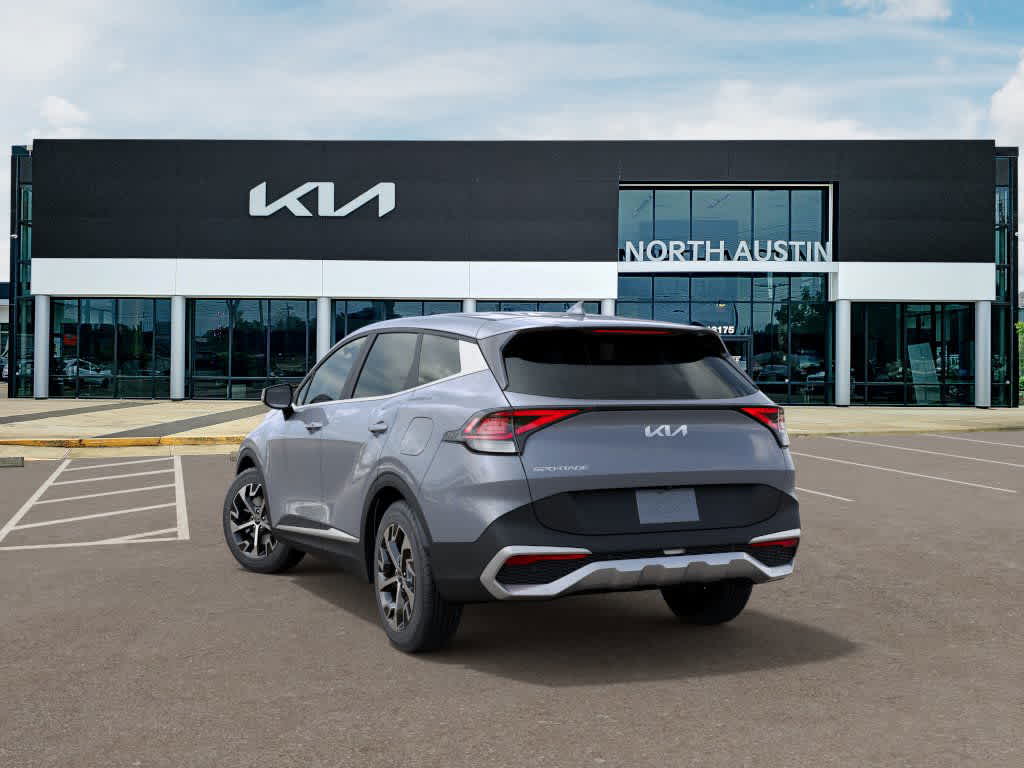 2025 Kia Sportage EX 4