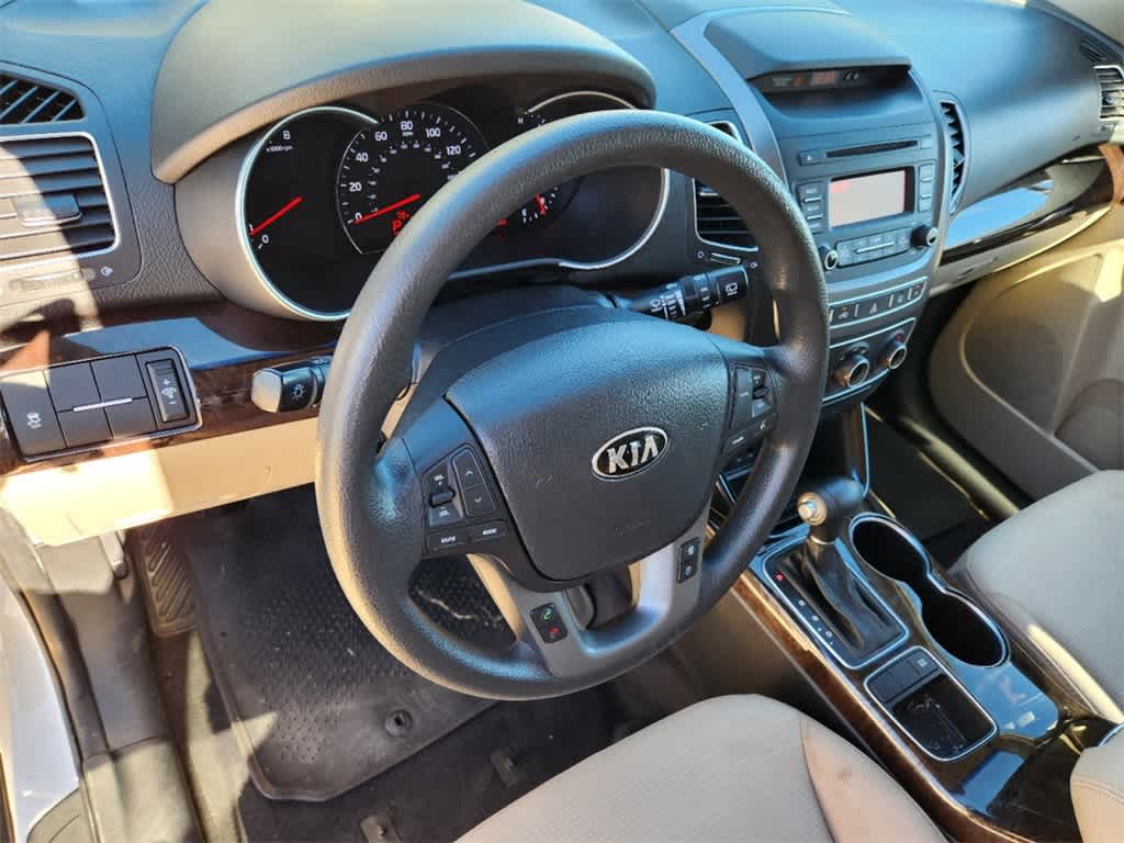 2014 Kia Sorento LX 2