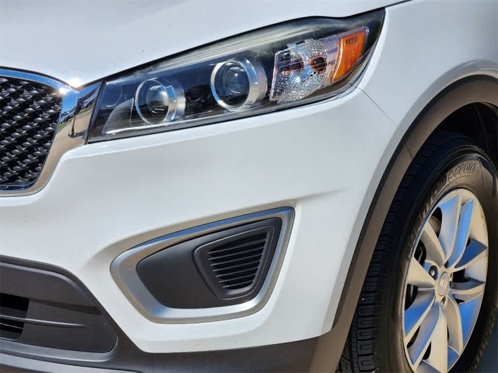 2017 Kia Sorento LX 7