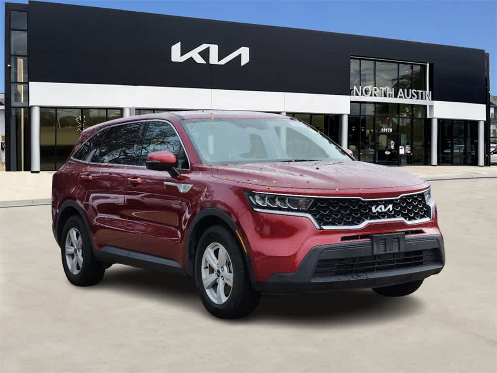 2023 Kia Sorento LX 3