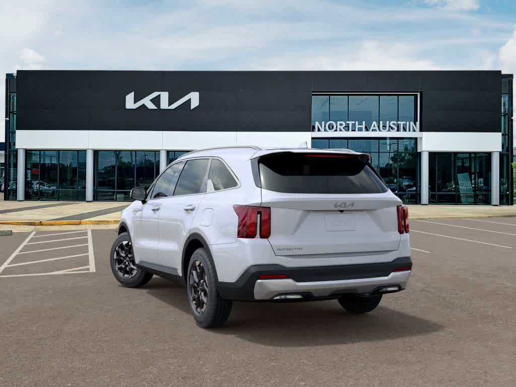 2025 Kia Sorento S 4