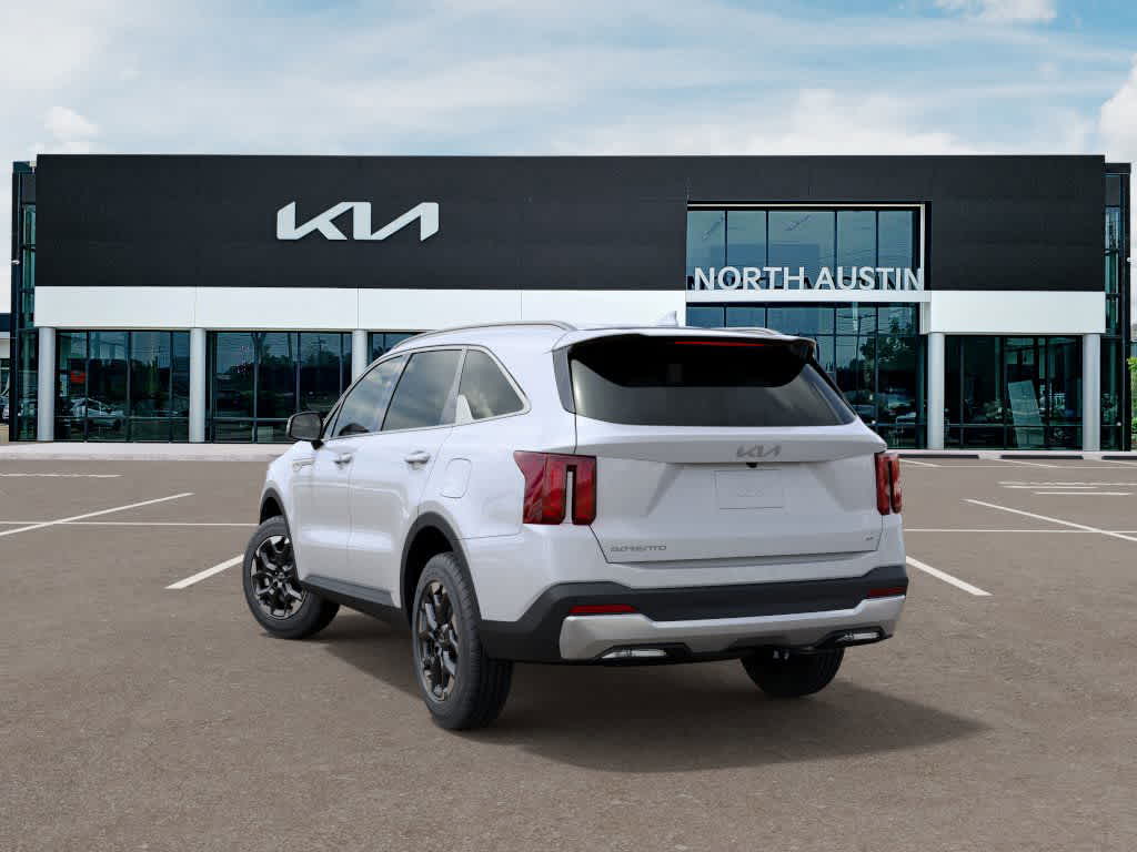 2025 Kia Sorento S 4