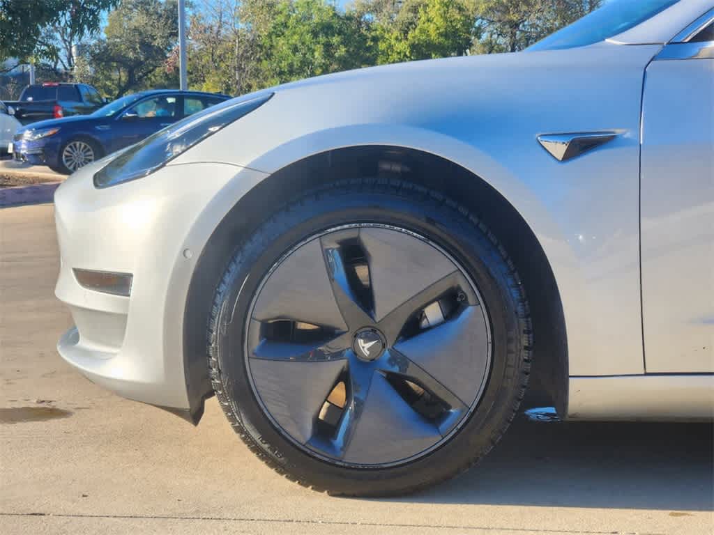 2018 Tesla Model 3 LONG RANGE 8