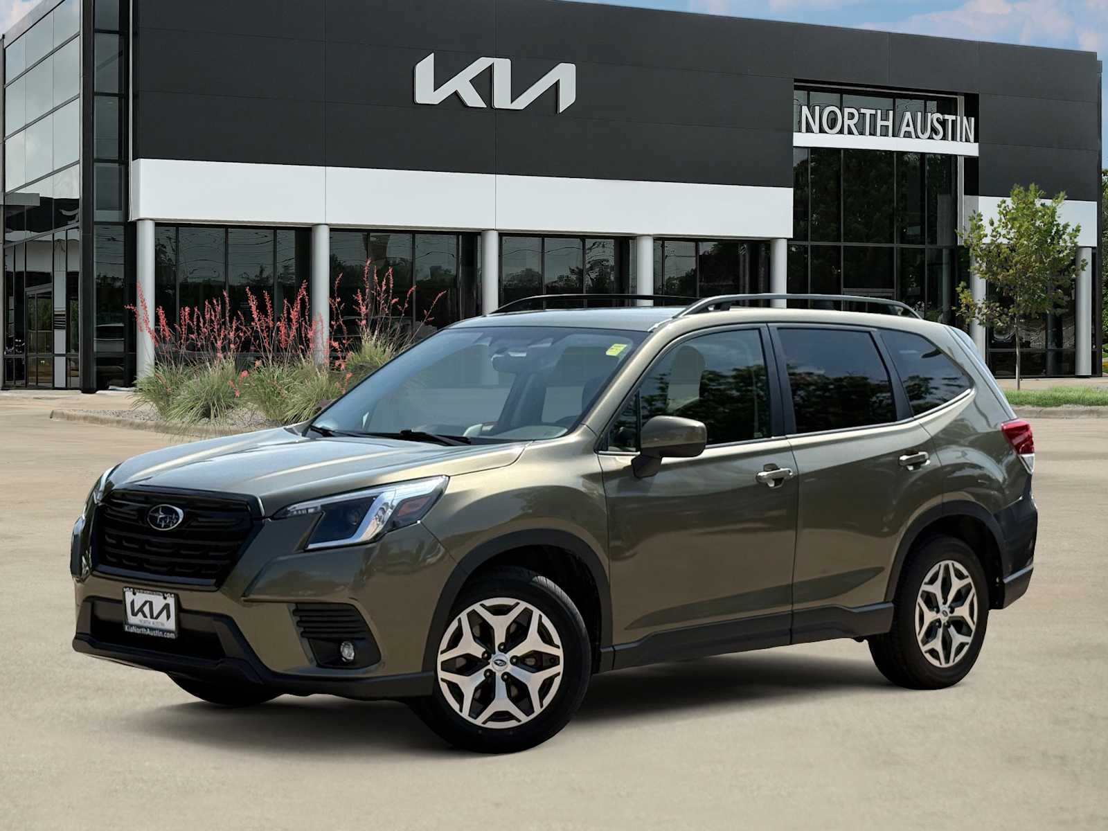2024 Subaru Forester Premium Crossover AWD