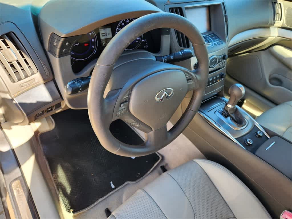 2012 INFINITI G25 Journey 2