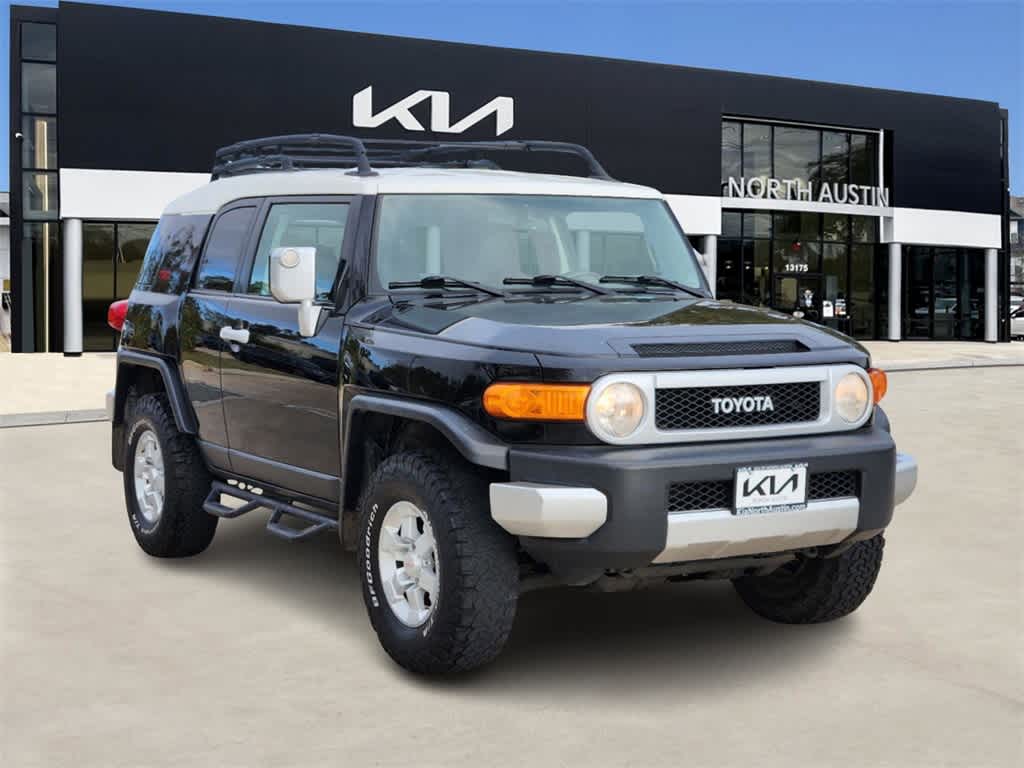 2011 Toyota FJ Cruiser BASE 3