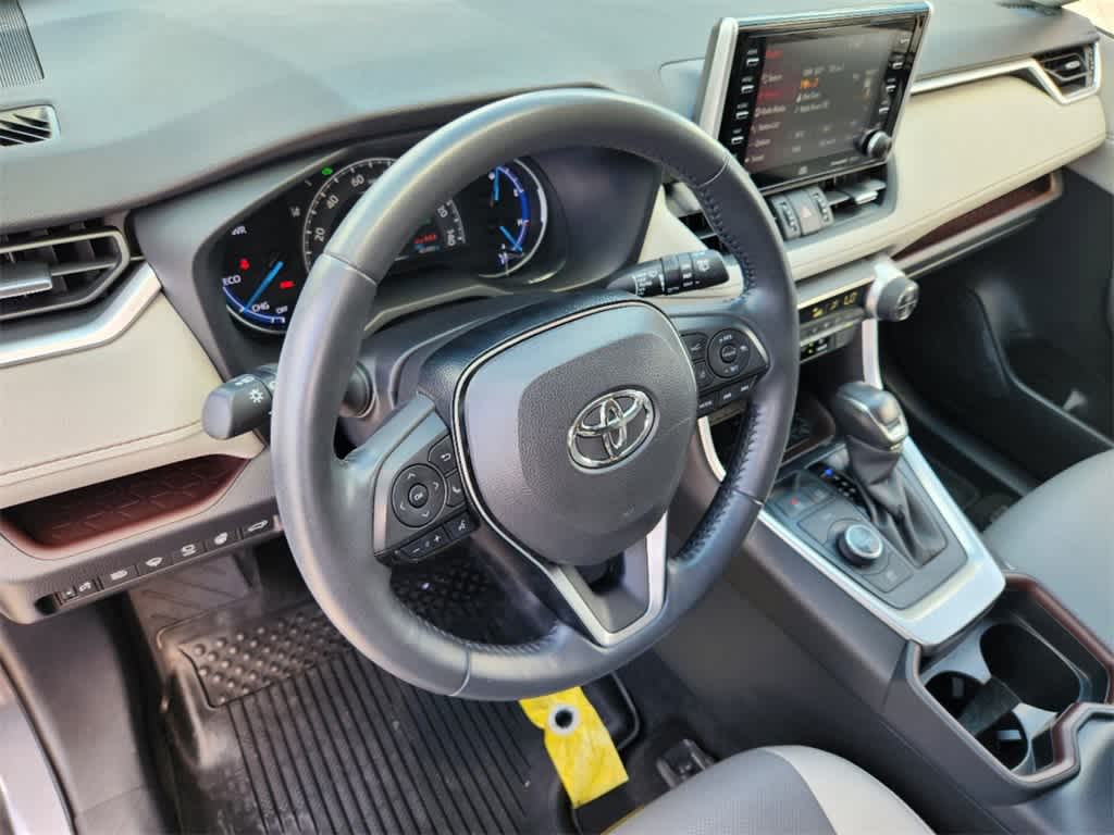 2021 Toyota RAV4 Hybrid Limited 2