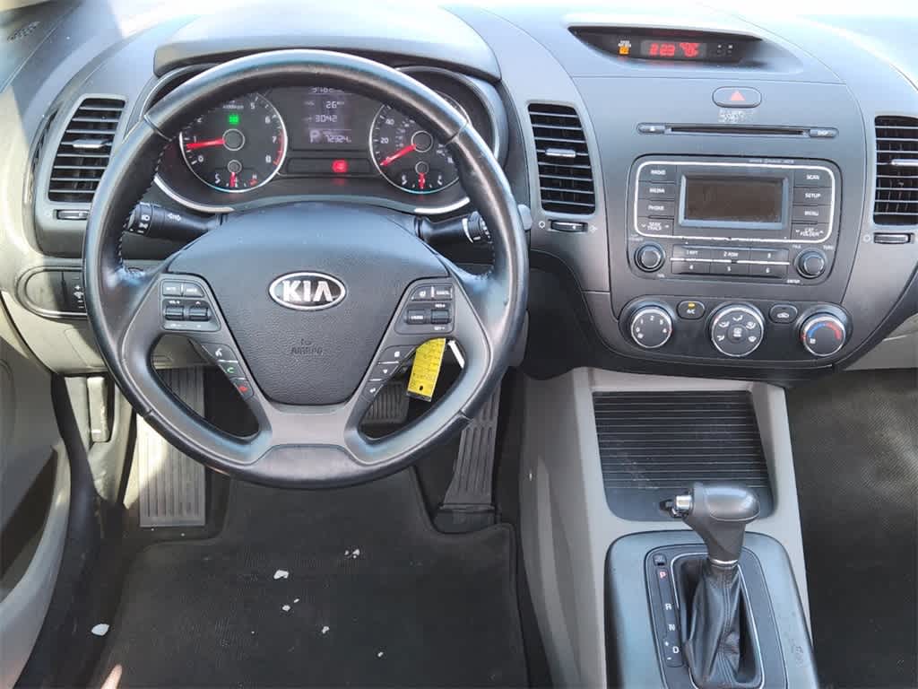 2015 Kia Forte LX 24