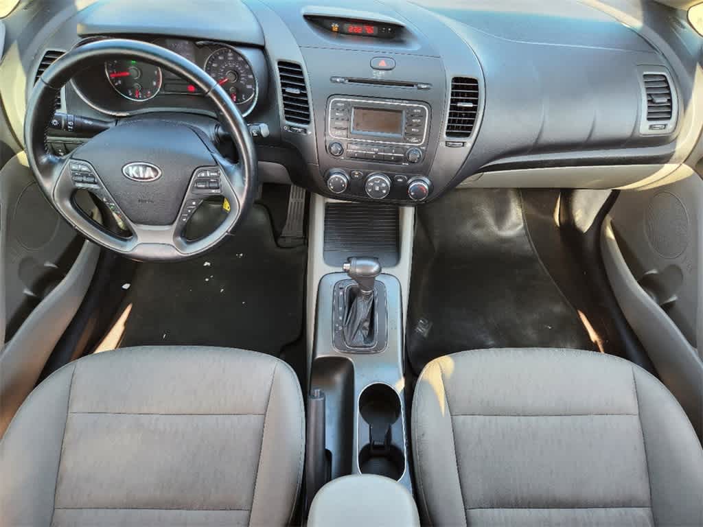 2015 Kia Forte LX 23