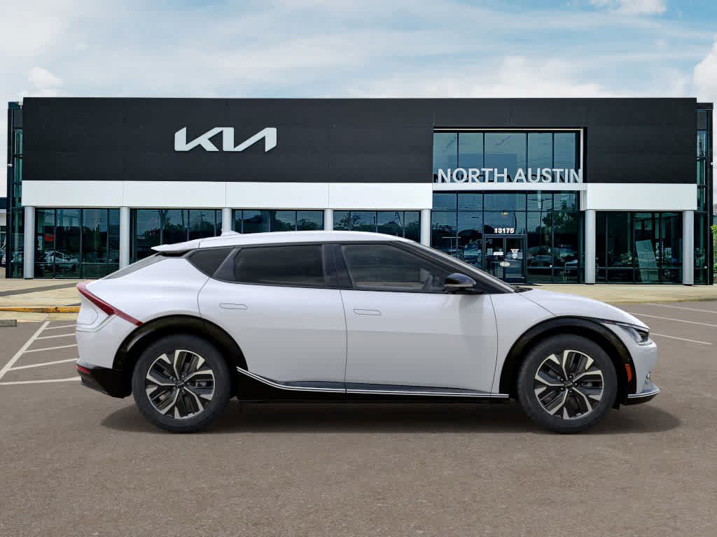 2024 Kia EV6 Wind 7