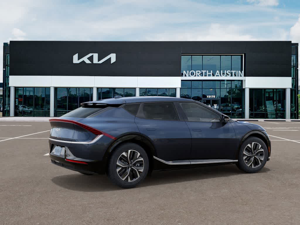 2024 Kia EV6 Wind 6