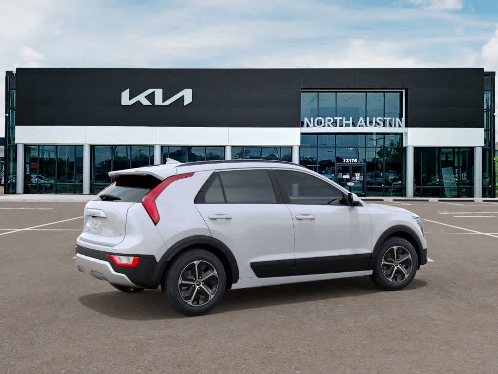 2025 Kia Niro LX 6