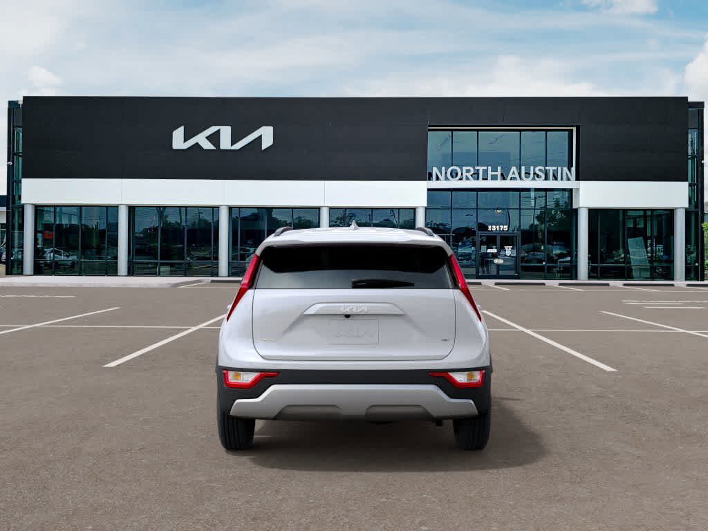 2025 Kia Niro LX 5