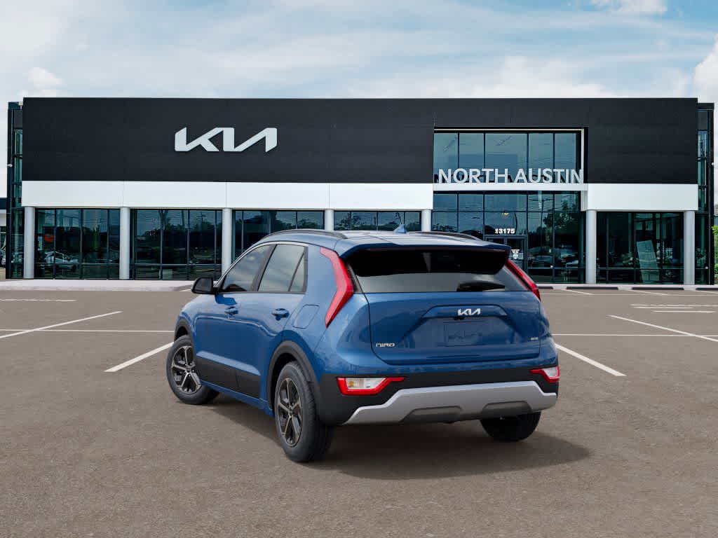 2025 Kia Niro EX 4