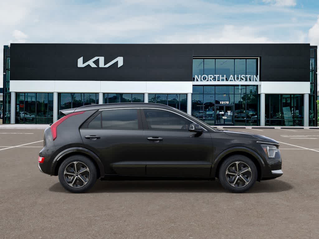 2025 Kia Niro SX Touring 7