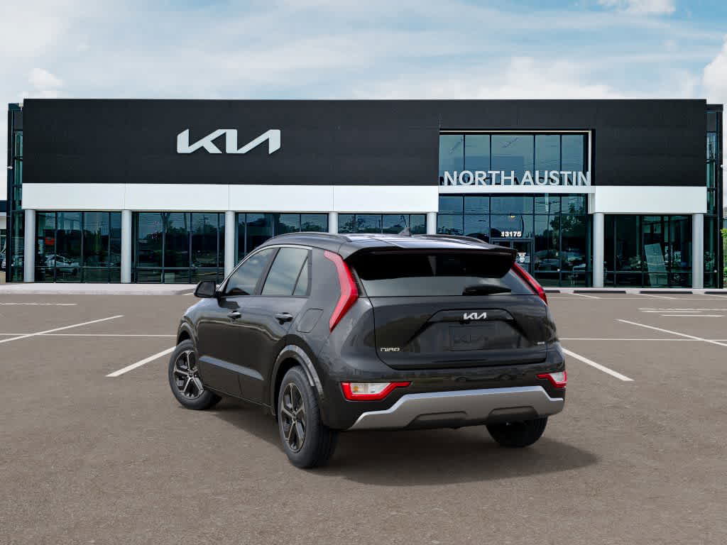 2025 Kia Niro SX Touring 4