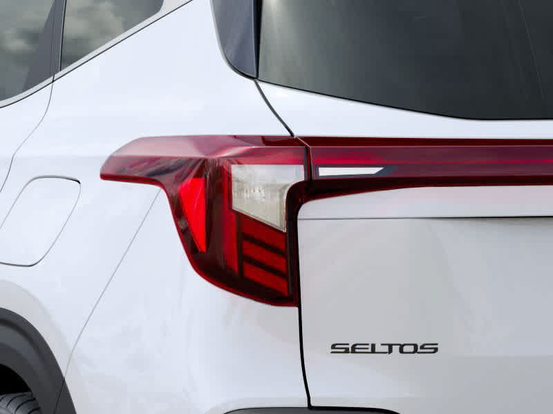 2025 Kia Seltos SX 11