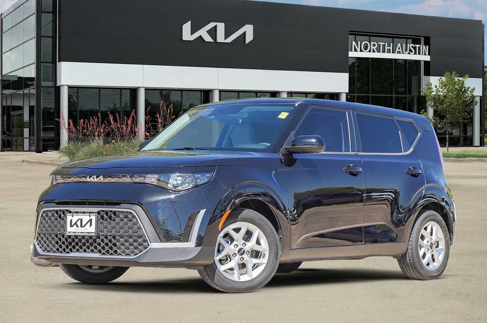 2023 Kia Soul LX FWD