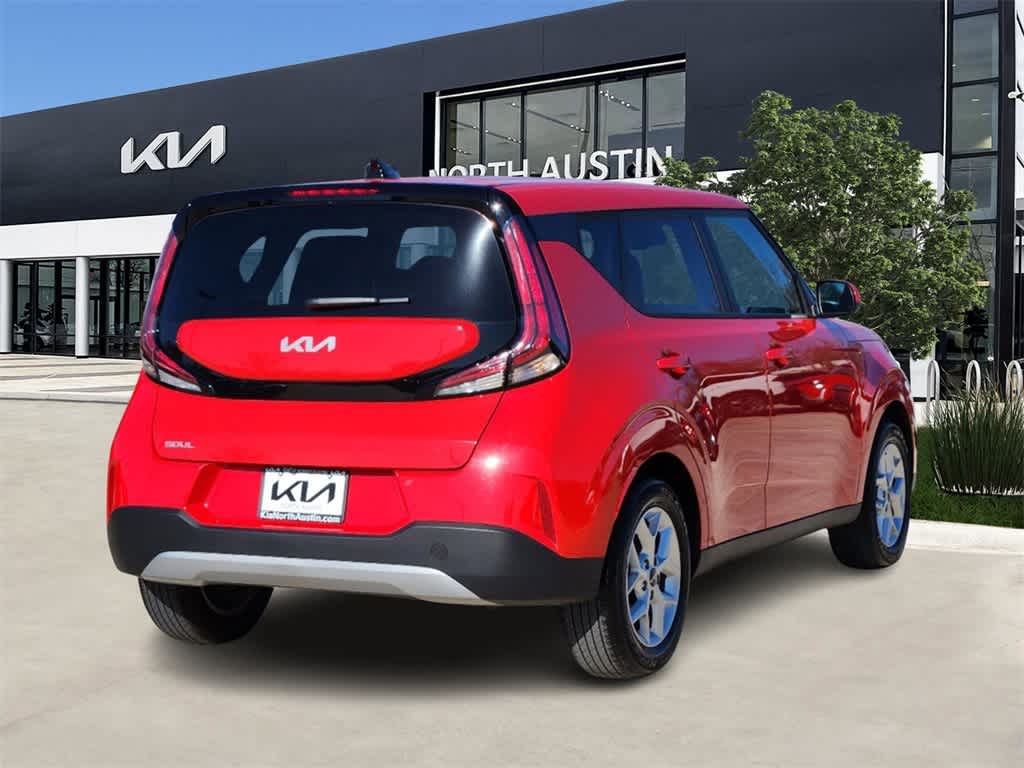 2024 Kia Soul LX 6