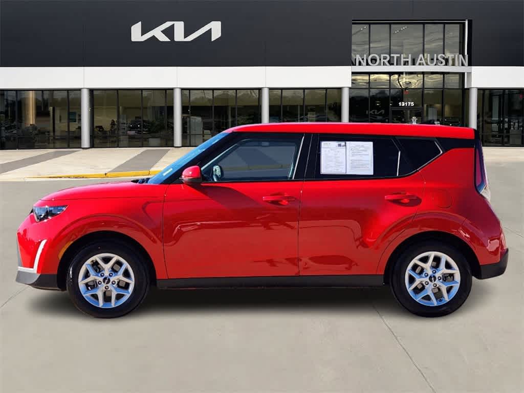 2024 Kia Soul LX 4