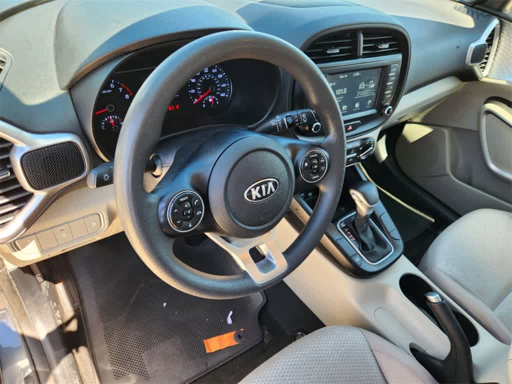 2021 Kia Soul LX 2