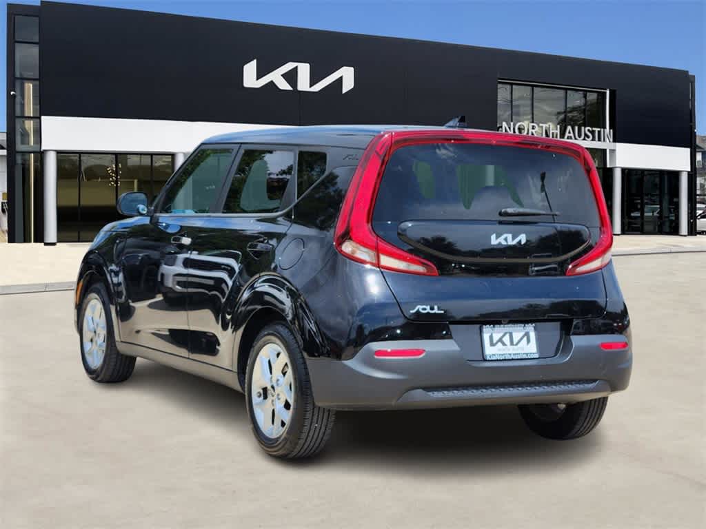 2022 Kia Soul LX 5