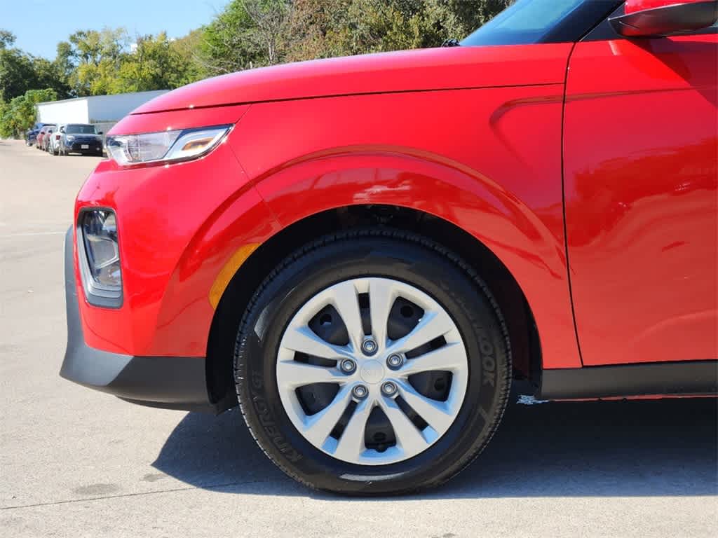 2021 Kia Soul LX 8