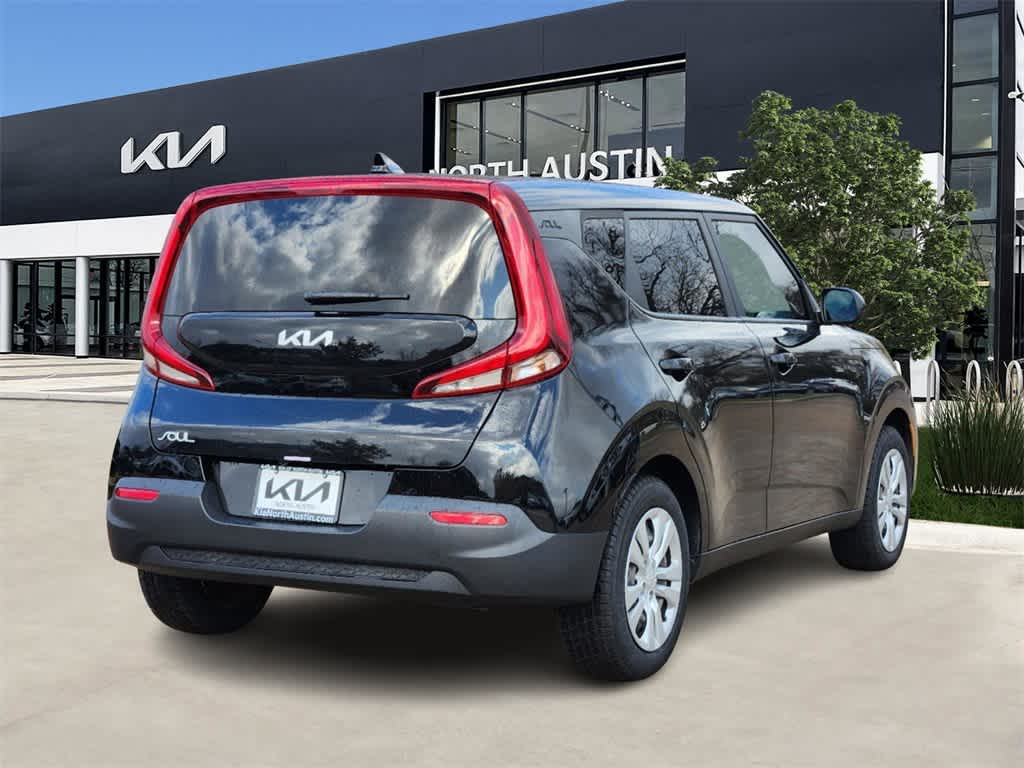 2022 Kia Soul LX 6