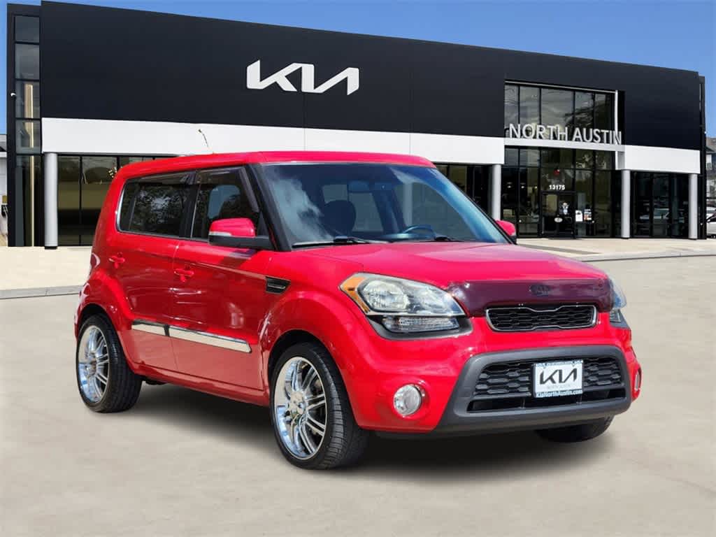 2013 Kia Soul + 3