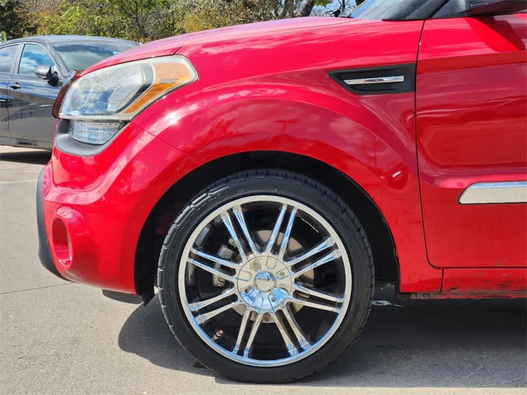 2013 Kia Soul + 8