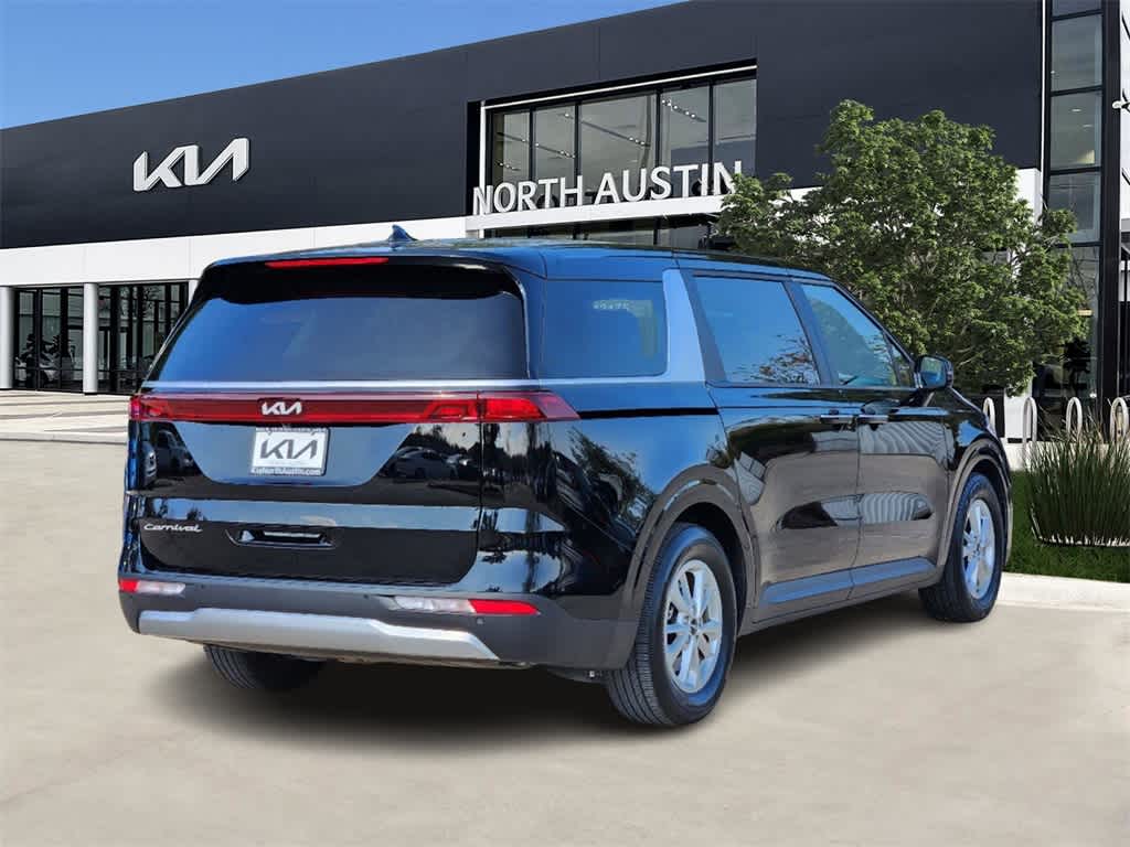 2022 Kia Carnival LXS 6